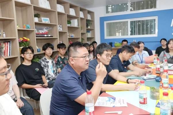 说明: 图片 说明: 图片
